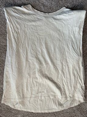 Babaton Cream Ribbed Neck Sleeveless Top